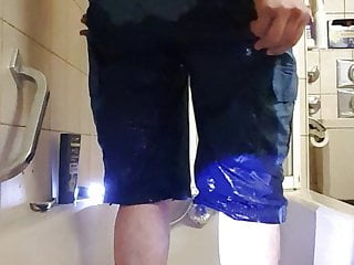 pee in shorts