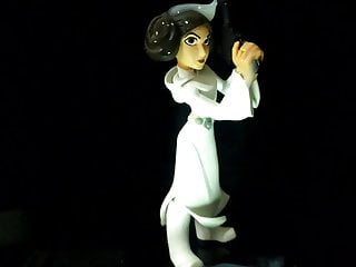 Princess Leia Infinity Figure SoF video