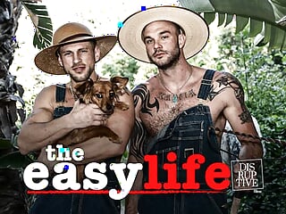 Rich Celebs Get Worked Hard in the Country – The Simple Life Parody
