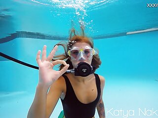 Teen, 18 Year Old, Hungarian, Underwater Bikini