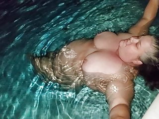 Ladies love fully erotic clothed bath in pool video