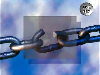 Sie hat kein hoeschen an und wird umgehend gefickt - Bild 1