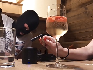 Cruel Reell, House Party, Reality, Laughing