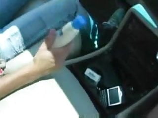 Handjob while cardriving, with huge Cumblasts