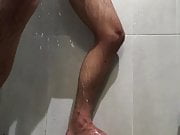 Moi sous la douche