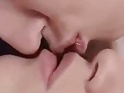 Very Hot Kissing
