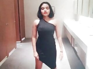 Sexy gauri dancing