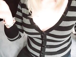 Capri 120's smoking fetish starter