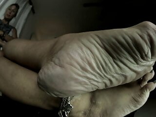 Feet, Wrinkled Soles, MILF Soles, American