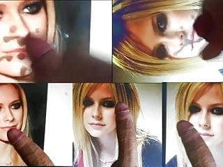 Russia Loves Avril Lavigne...