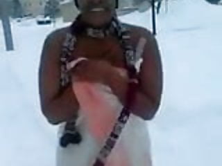 Black woman twerks nude in the snow