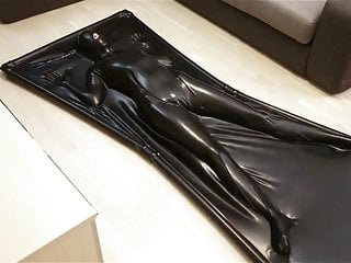 60 FPS, Vacbed, Alone, Latex