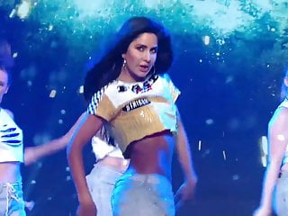 Escortalli, Katrina Kaif, Performance, Escort