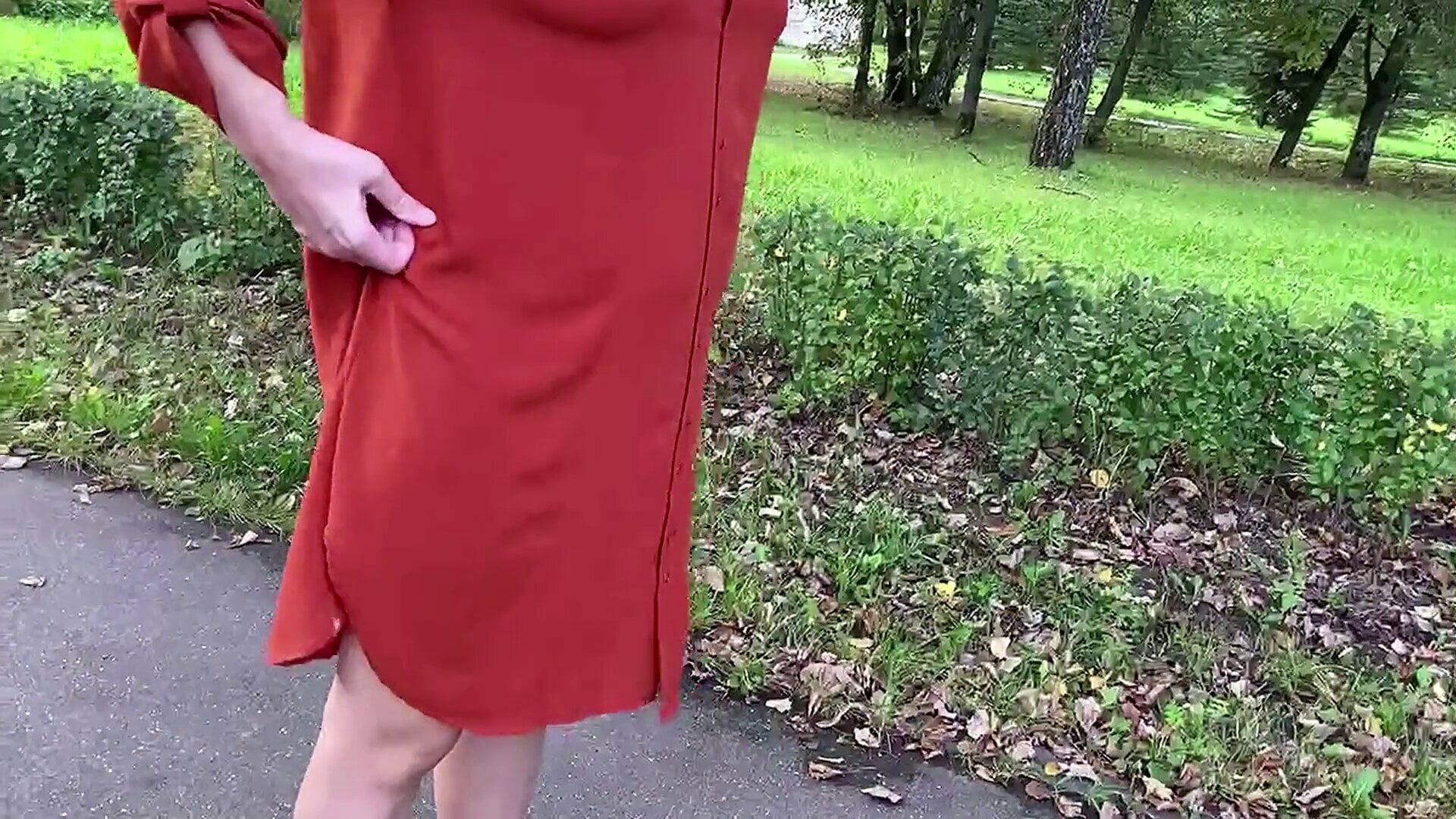 PEE COMPILATION. PEEING IN PUBLIC, having fun. Pissing Outdoors.