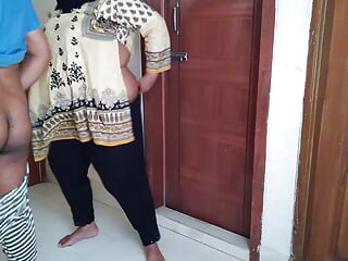 Gujarati sexy aunty fucking the bra seller inside the house!