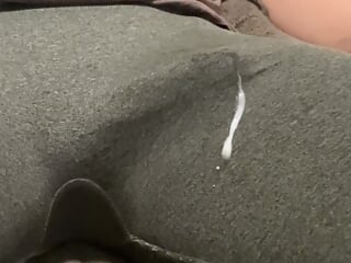 Huge hands free cumshot in tight pants