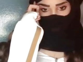 Saudi Arab Girl Porn - Saudi Arab Girl Porn Videos - fuqqt.com