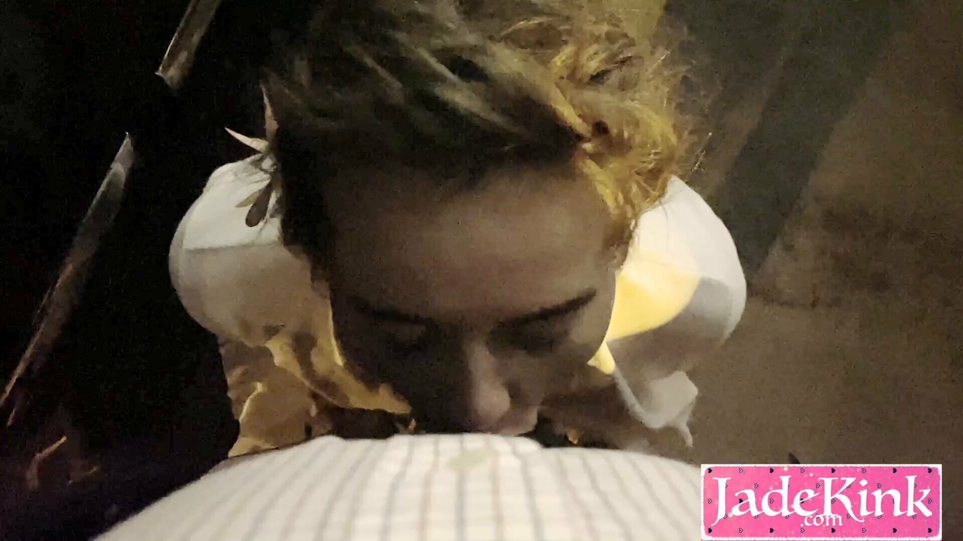 Public blowjob from submissive girl