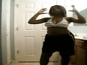 Thick Black chick records herself stripping