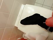Huge load on Black socks - Fette Ladung auf schwarze socks