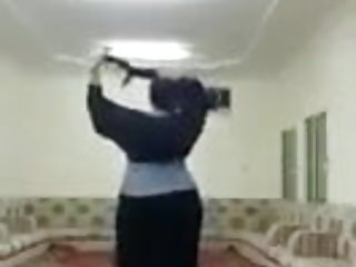 Dance Arabic Woman 1...