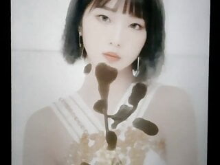 Loona Yeojin Cum Tribute 1...