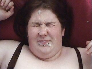 Fat Girl Dislikes Goes Up Her Nose...