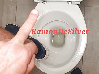Master Ramon&#039;s super hot piss golden champagne
