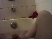 Guy cums in the bath