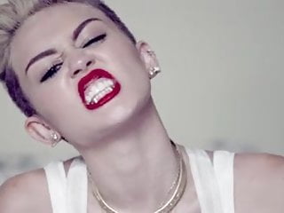 Miley Cyrus - We Can&#039;t Stop 