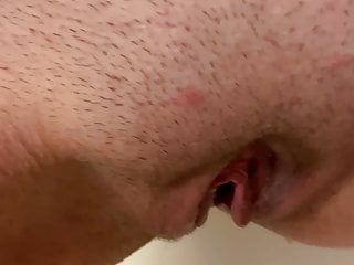  video: WHORE PISSING