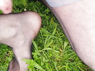 Cum on my stocking feet in public park Sunday afternoon