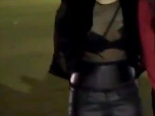 Jeongyeon Showing Off Her Black Bra For You