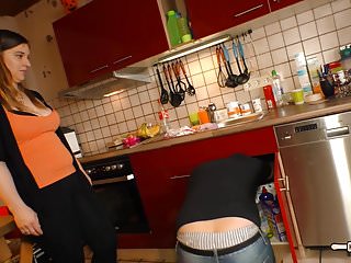 Hausfrau Ficken - Steamy sex with amateur German housewife - Bild 2