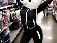 Abit Of Fun Twerking Bitch